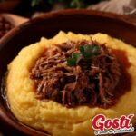 Polenta com ragu de músculo